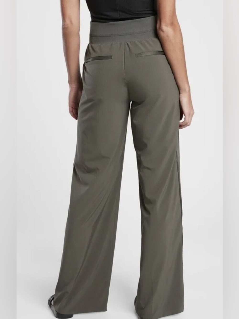 Athleta Nolita Wide Leg Pants In Mountain Olive Size 4 - Picture 3 of 8